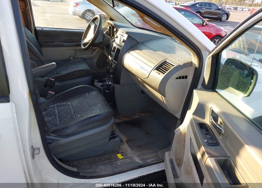 2009 DODGE GRAND CARAVAN SE VIN: 2D8HN44E59R526100