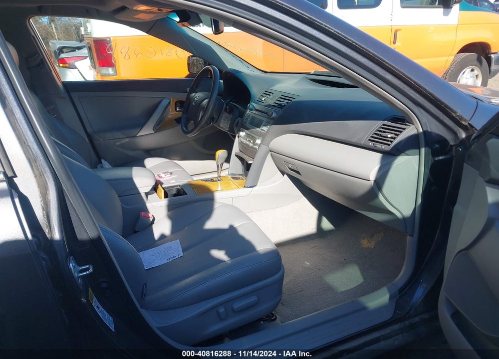 2007 TOYOTA CAMRY XLE V6 VIN: 4T1BK46K77U028184