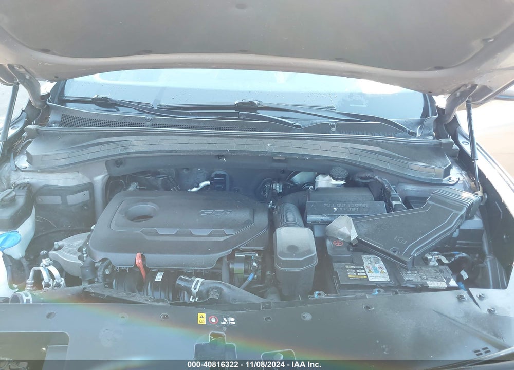 2019 HYUNDAI SANTA FE SE VIN: 5NMS23AD8KH094010
