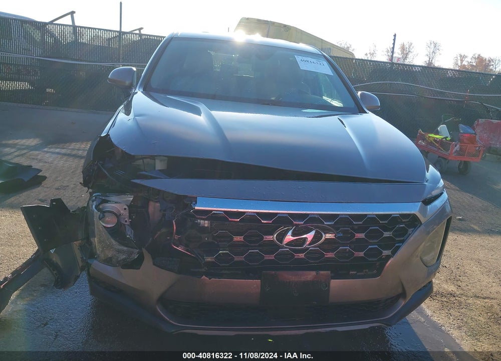 2019 HYUNDAI SANTA FE SE VIN: 5NMS23AD8KH094010