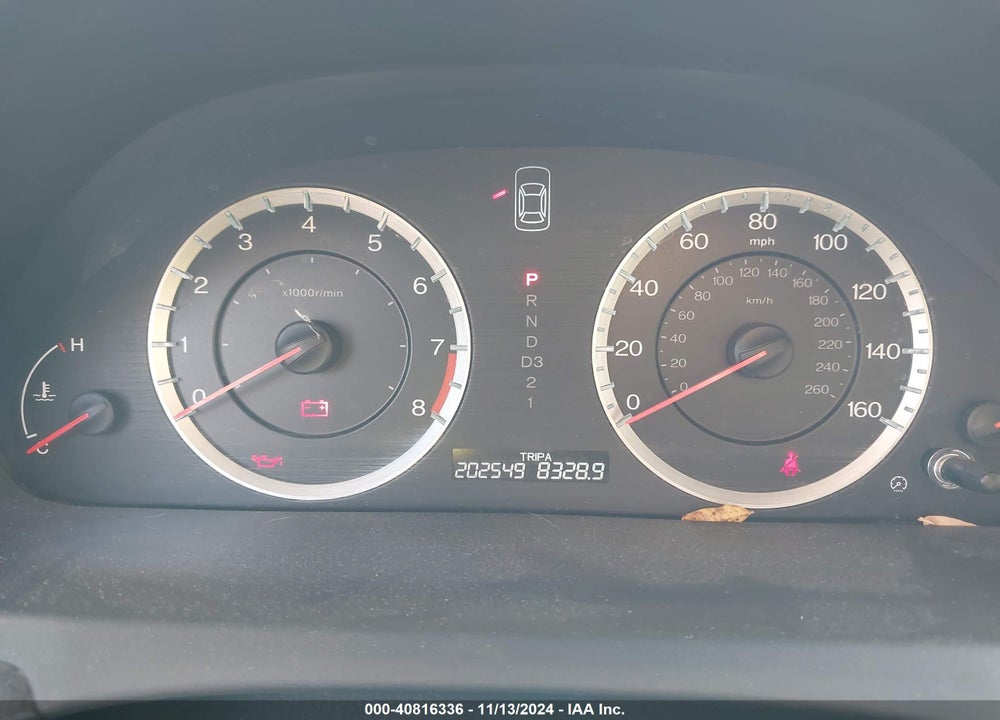 2011 HONDA ACCORD 2.4 EX-L VIN: 1HGCS1B89BA016311