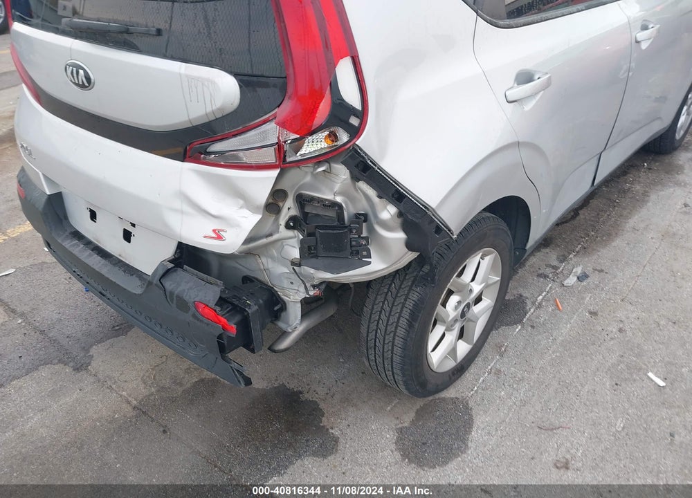 2020 KIA SOUL !/+/S VIN: KNDJ23AU5L7732069