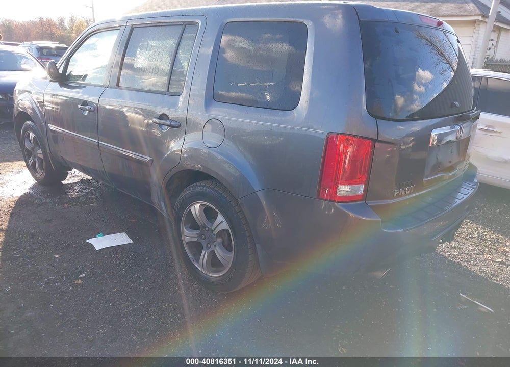 2015 HONDA PILOT SE VIN: 5FNYF4H34FB078444