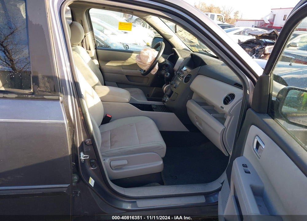2015 HONDA PILOT SE VIN: 5FNYF4H34FB078444