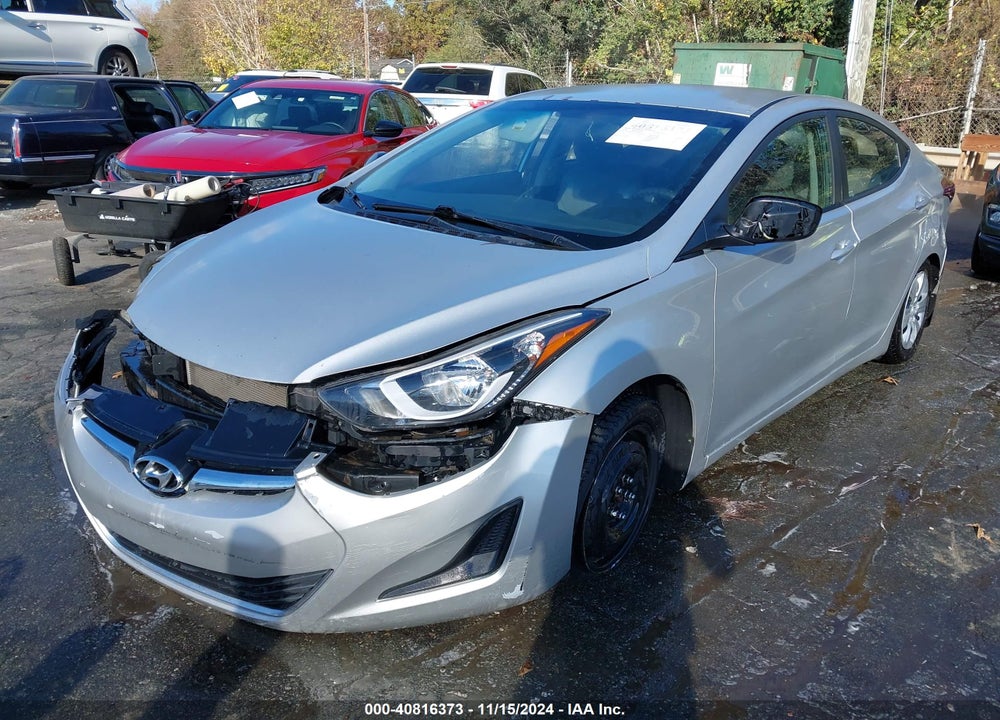 2016 HYUNDAI ELANTRA SE VIN: 5NPDH4AE3GH665872
