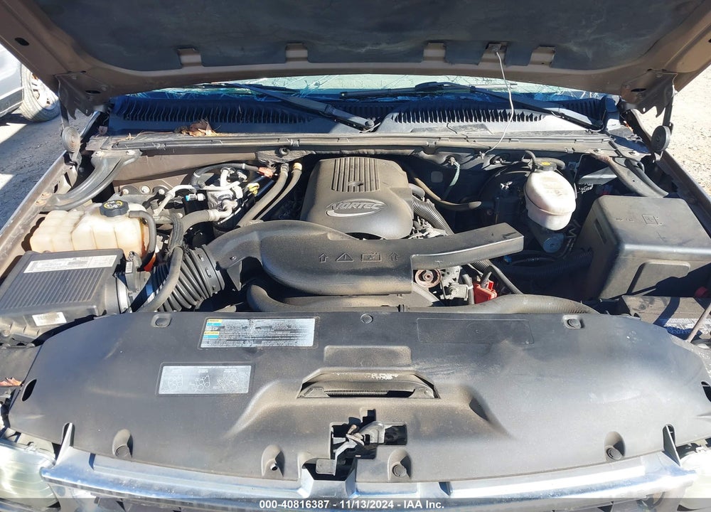 2003 CHEVROLET SUBURBAN 1500 LS VIN: 1GNEC16Z63R150243