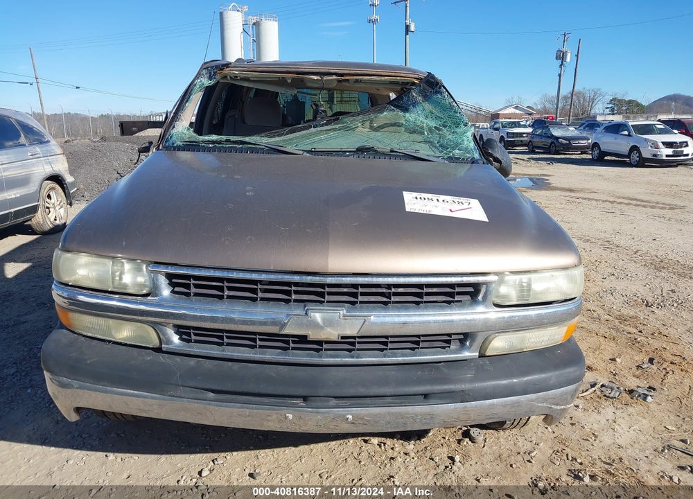 2003 CHEVROLET SUBURBAN 1500 LS VIN: 1GNEC16Z63R150243