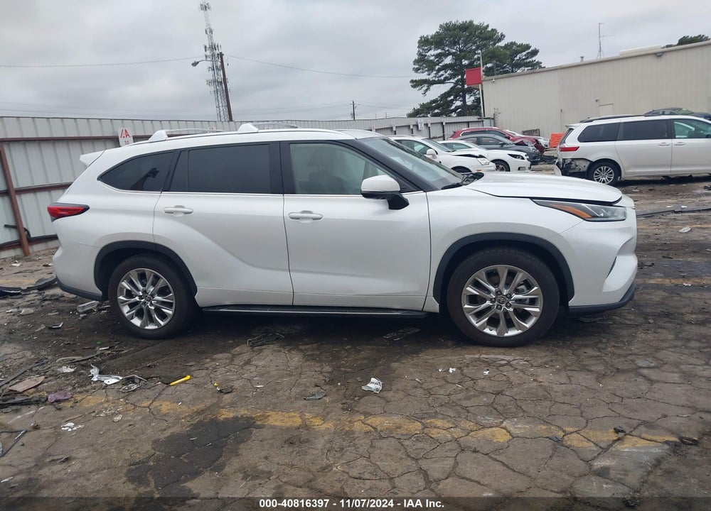 2022 TOYOTA HIGHLANDER HYBRID LIMITED VIN: 5TDYARAH9NS515074