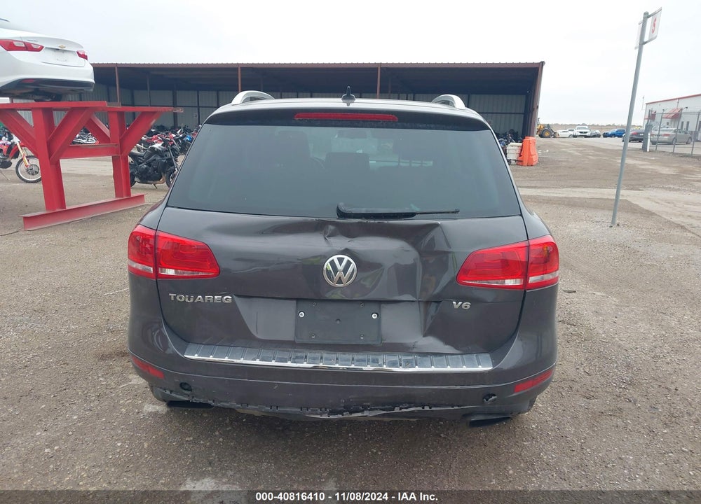 2013 VOLKSWAGEN TOUAREG VR6 SPORT VIN: WVGEF9BP1DD008542