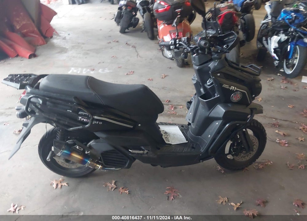 2023 QIANXIN SCOOTER VIN: H0DTAELZ9PY800095