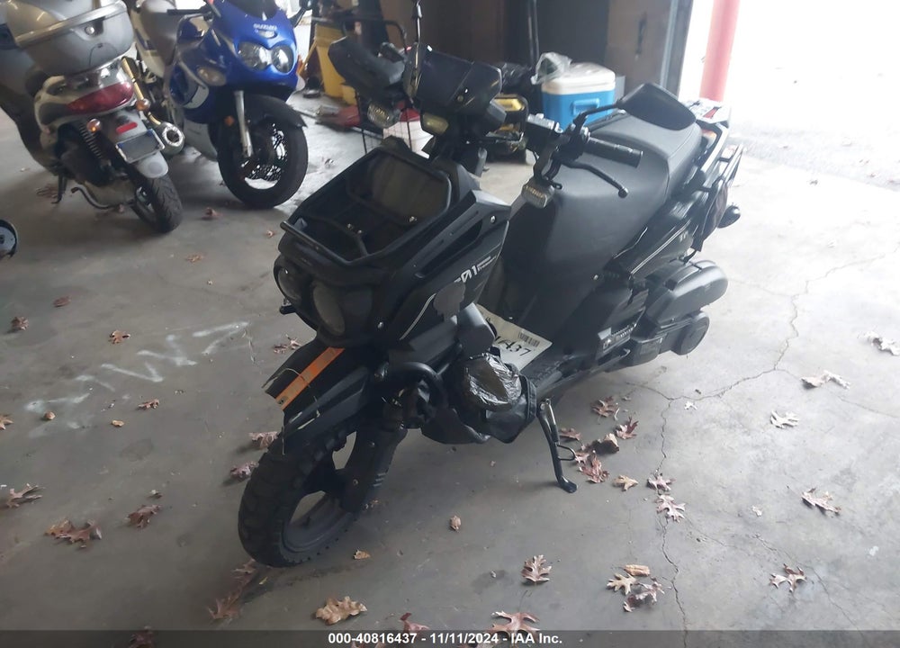 2023 QIANXIN SCOOTER VIN: H0DTAELZ9PY800095