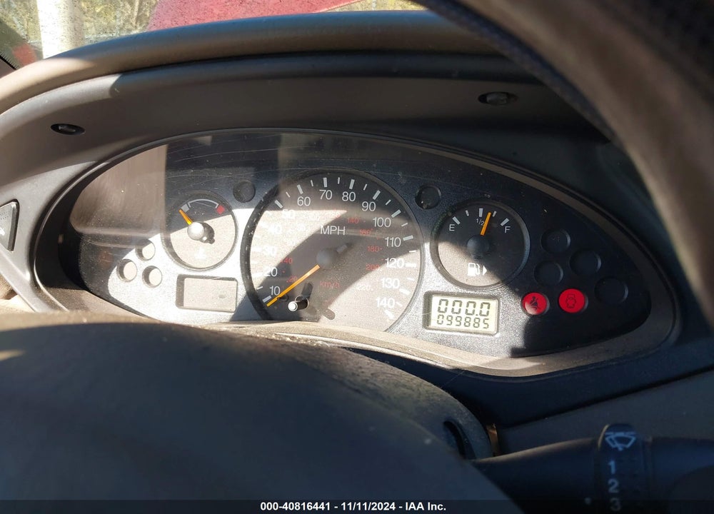 2000 FORD FOCUS SE VIN: 1FAFP3632YW333596