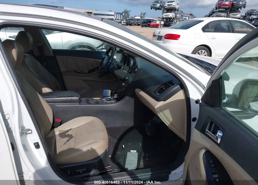 2012 KIA OPTIMA EX VIN: 5XXGN4A74CG074012