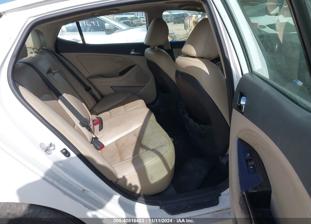 2012 KIA OPTIMA EX VIN: 5XXGN4A74CG074012