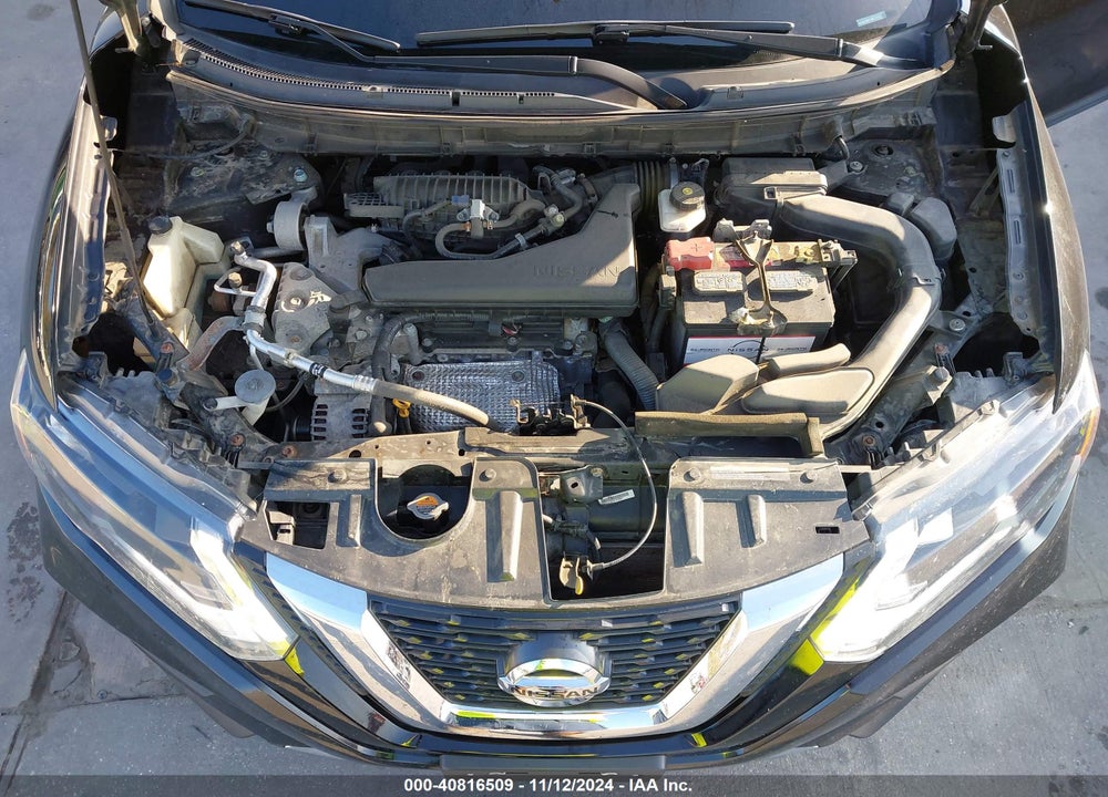 2017 NISSAN ROGUE VIN: 5N1AT2MV7HC776936