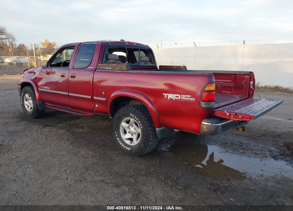 2002 TOYOTA TUNDRA LTD V8 VIN: 5TBBT481X2S284993