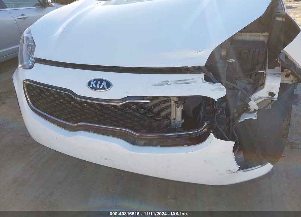 2017 KIA SPORTAGE EX VIN: KNDPNCACXH7287182