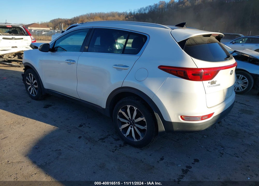 2017 KIA SPORTAGE EX VIN: KNDPNCACXH7287182