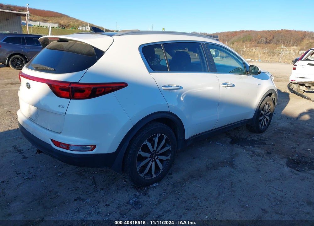 2017 KIA SPORTAGE EX VIN: KNDPNCACXH7287182