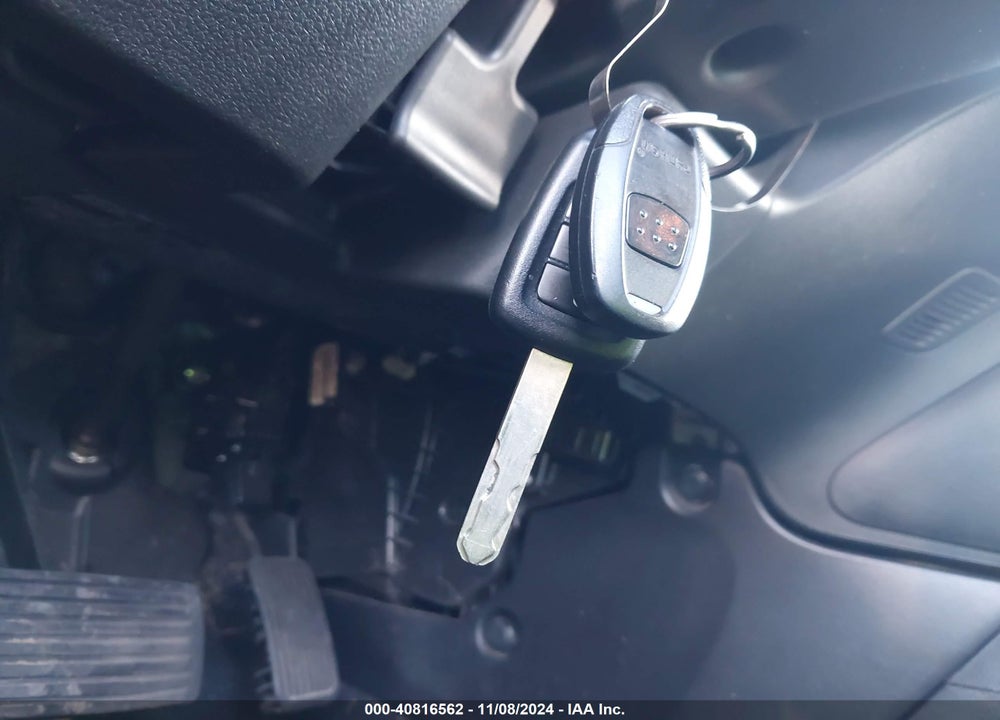 2014 HONDA CR-V LX VIN: 2HKRM4H35EH708420