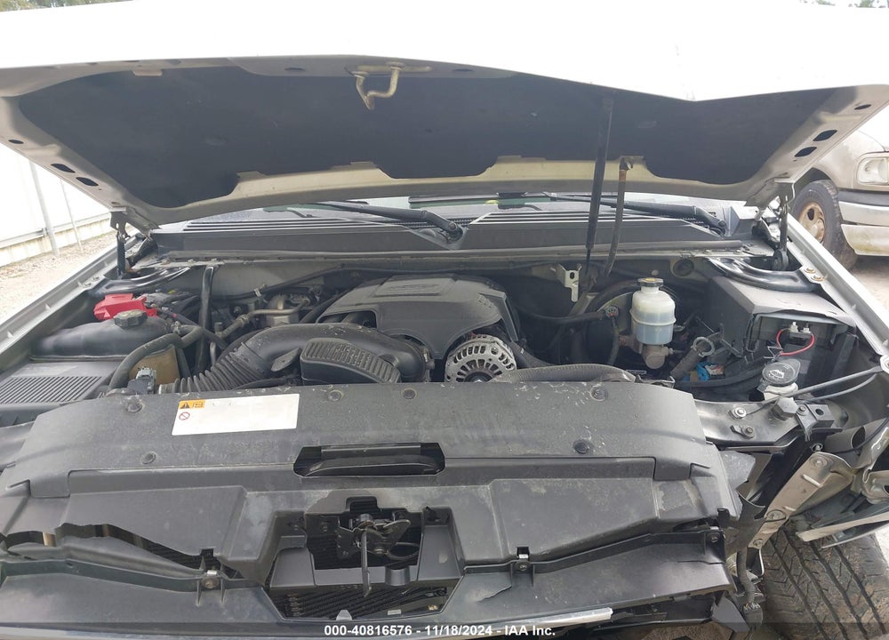 2011 CHEVROLET AVALANCHE 1500 VIN: 3GNTKFE3XBG385733