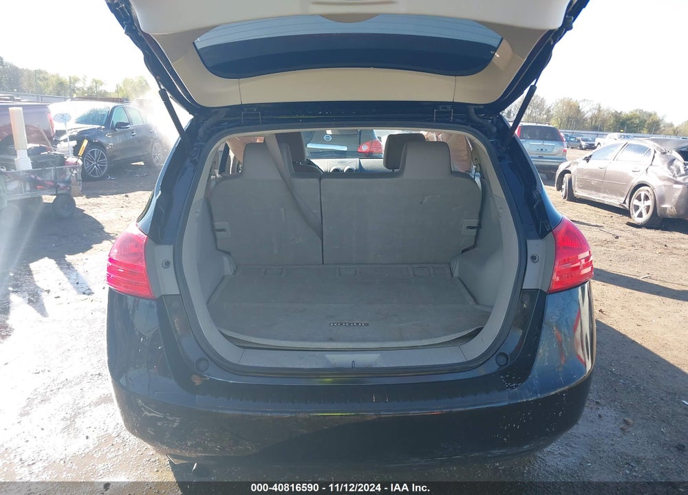 2015 NISSAN ROGUE SELECT S VIN: JN8AS5MT0FW672716