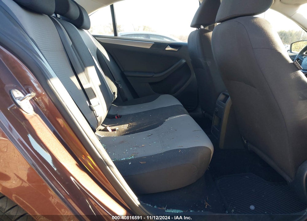 2017 VOLKSWAGEN JETTA 1.4T S VIN: 3VW2B7AJ3HM322320