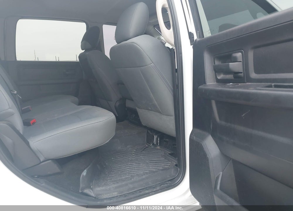2017 RAM 1500 EXPRESS 4X4 5'7 BOX VIN: 3C6RR7KT8HG747129