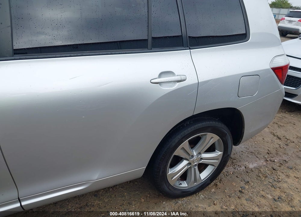 2010 TOYOTA HIGHLANDER SPORT VIN: 5TDEK3EH9AS006183