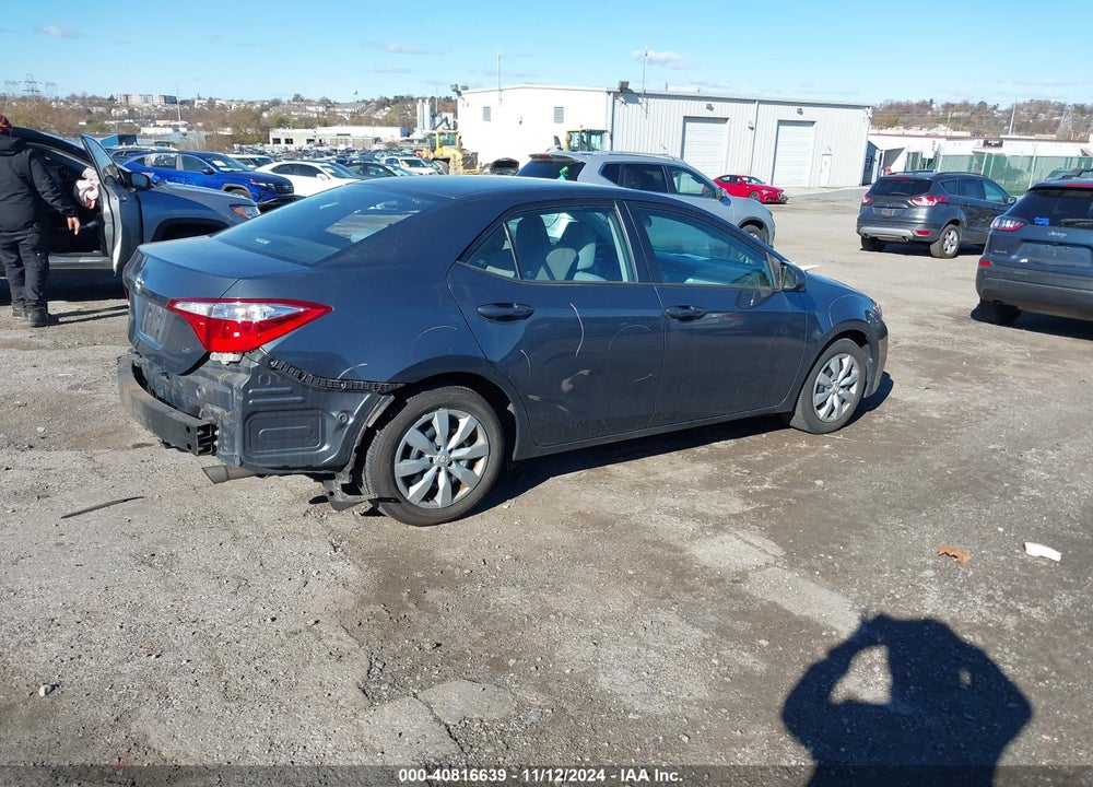 2015 TOYOTA COROLLA LE VIN: 2T1BURHE0FC256400