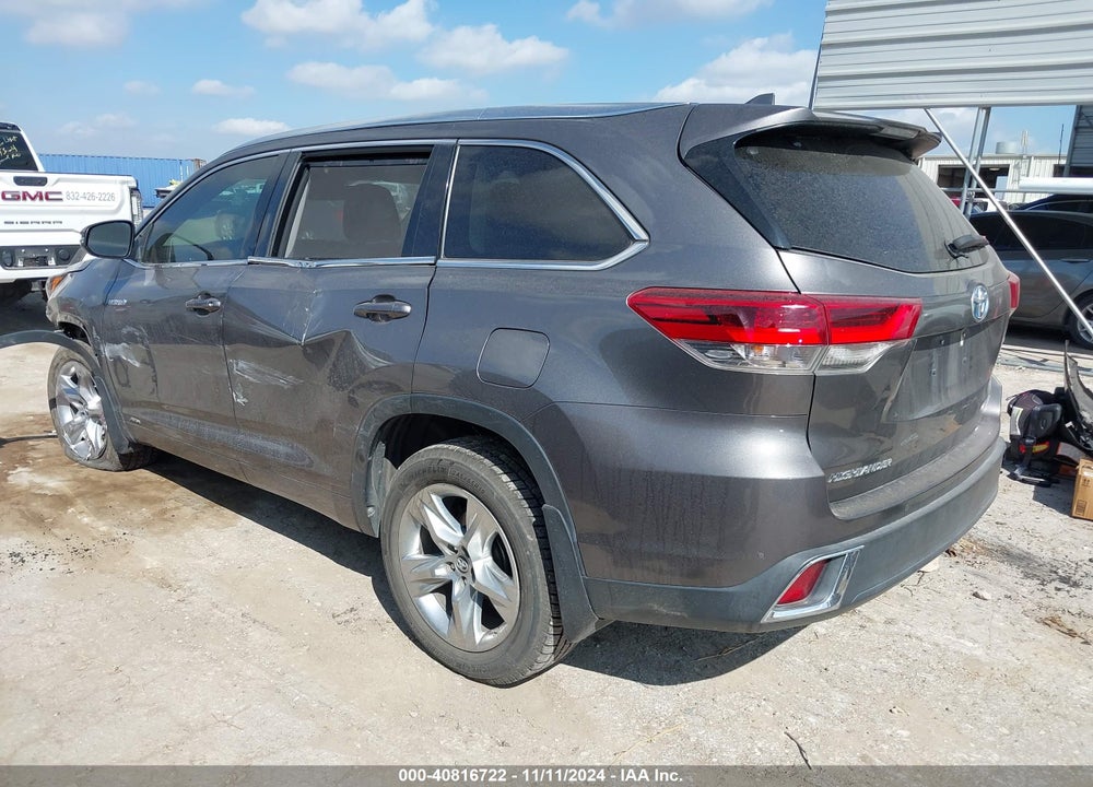 2017 TOYOTA HIGHLANDER VIN: 5TDDGRFH8HS028801