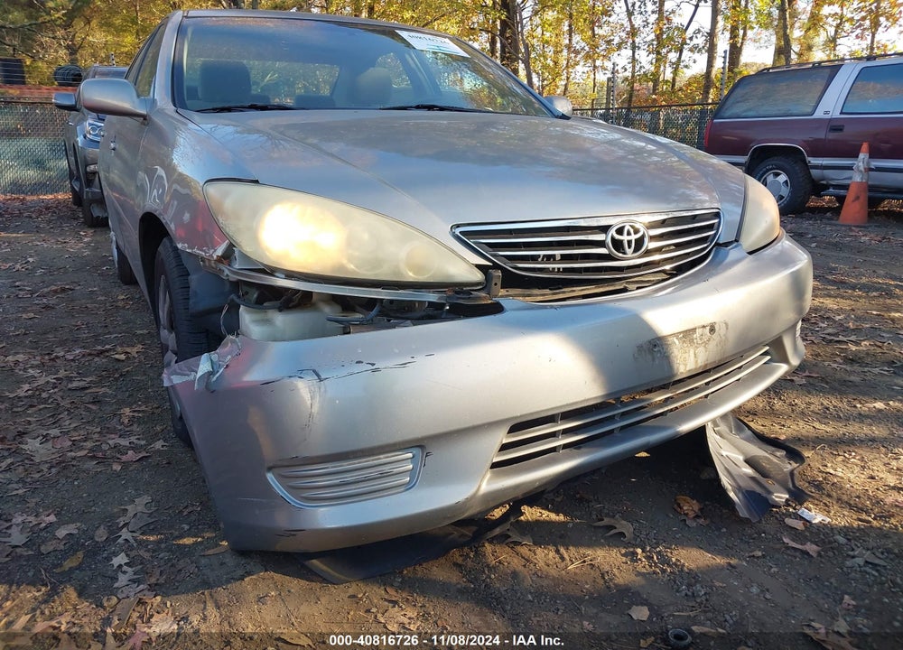 2005 TOYOTA CAMRY LE VIN: 4T1BE30K25U560028