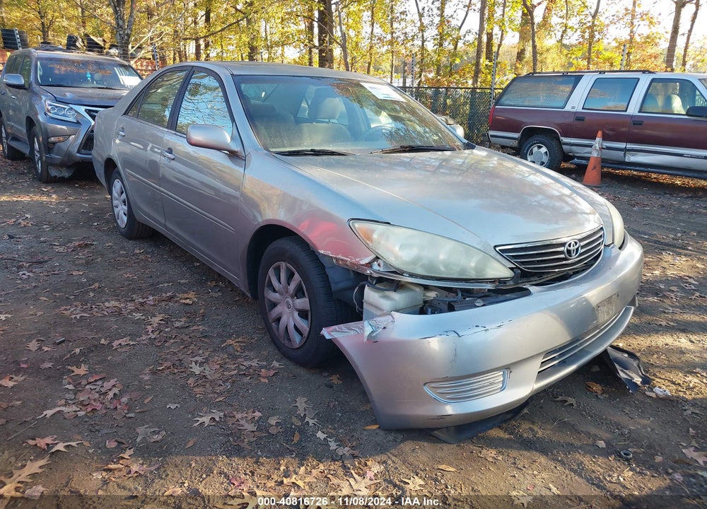 2005 TOYOTA CAMRY LE VIN: 4T1BE30K25U560028