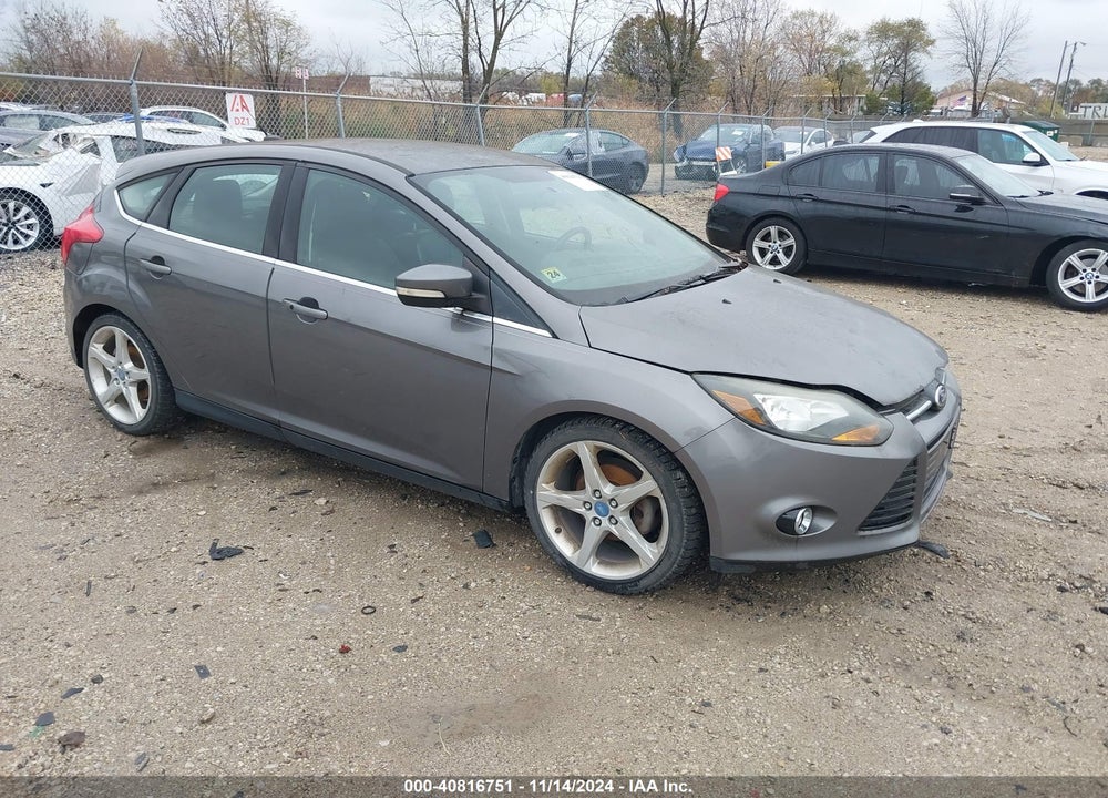 2013 FORD FOCUS TITANIUM VIN: 1FADP3N25DL270084