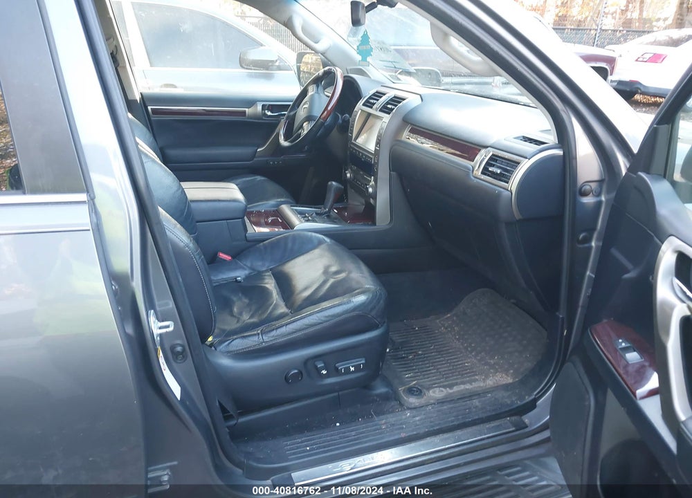 2015 LEXUS GX 460 VIN: JTJBM7FX8F5107266