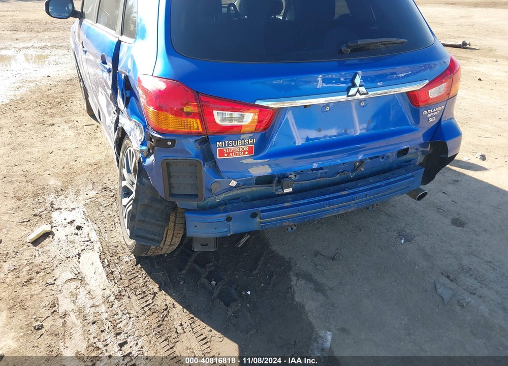 2018 MITSUBISHI OUTLANDER SPORT 2.4 SEL VIN: JA4AR4AW8JZ029421