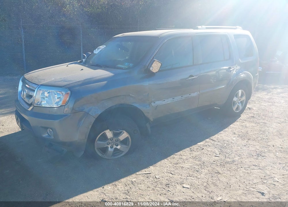 2010 HONDA PILOT EX VIN: 5FNYF4H49AB005958
