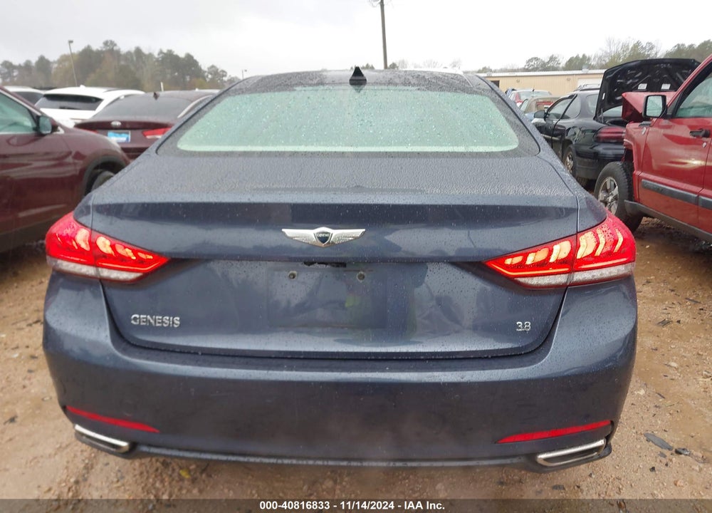 2015 HYUNDAI GENESIS 3.8 VIN: KMHGN4JE5FU082029
