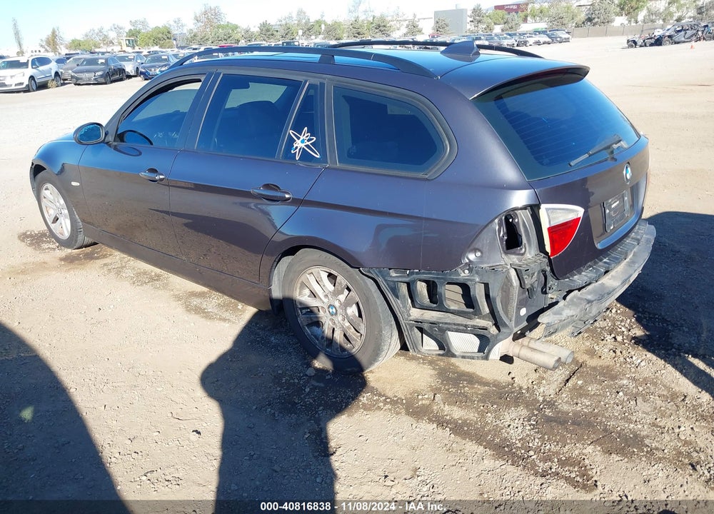 2007 BMW 328XI VIN: WBAVT73527FZ36817