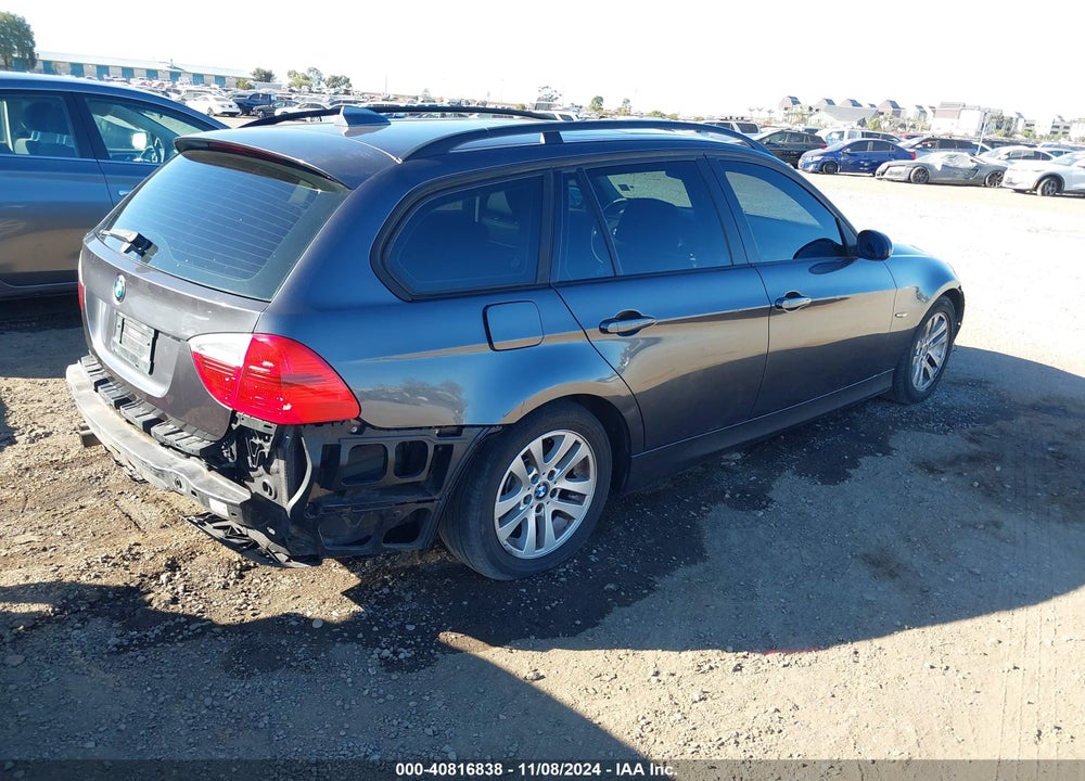 2007 BMW 328XI VIN: WBAVT73527FZ36817