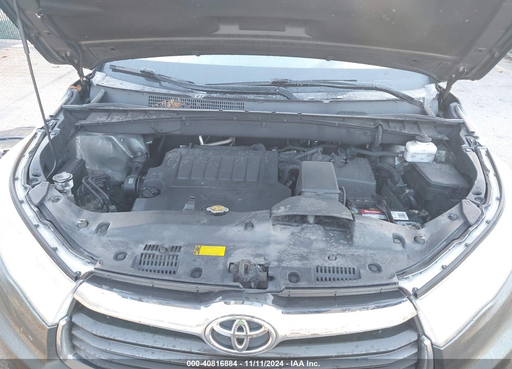 2014 TOYOTA HIGHLANDER VIN: 5TDBKRFH0ES050843