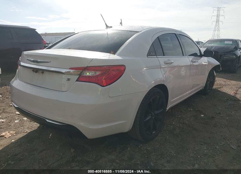 2011 CHRYSLER 200 S VIN: 1C3BC8FG8BN574861