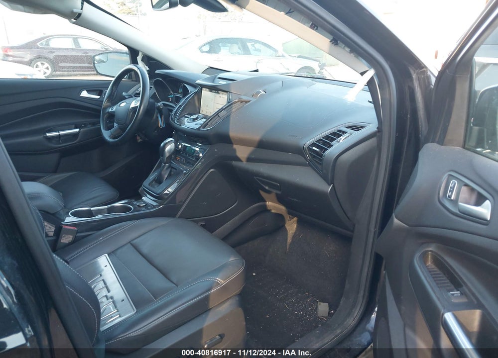 2016 FORD ESCAPE TITANIUM VIN: 1FMCU9J94GUC83505