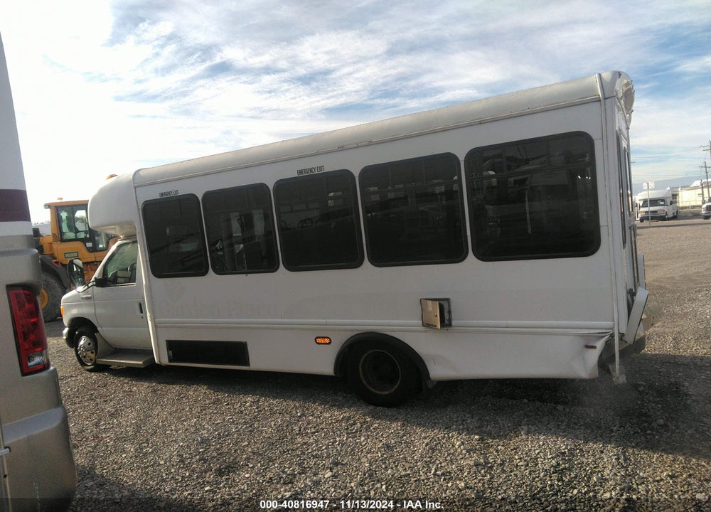 2007 FORD E-450 CUTAWAY VIN: 1FDXE45SX7DB30156