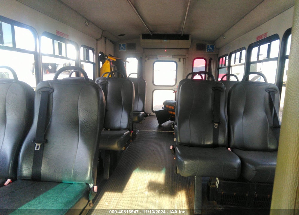 2007 FORD E-450 CUTAWAY VIN: 1FDXE45SX7DB30156