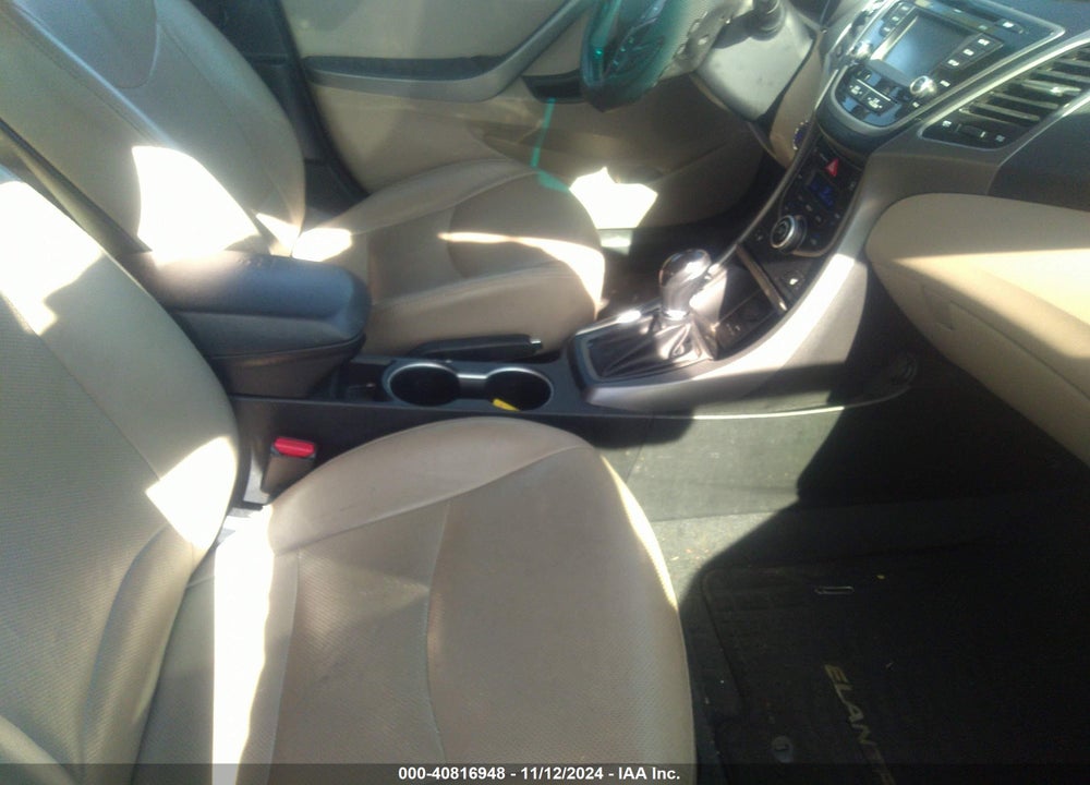2016 HYUNDAI ELANTRA LIMITED VIN: 5NPDH4AE2GH782455