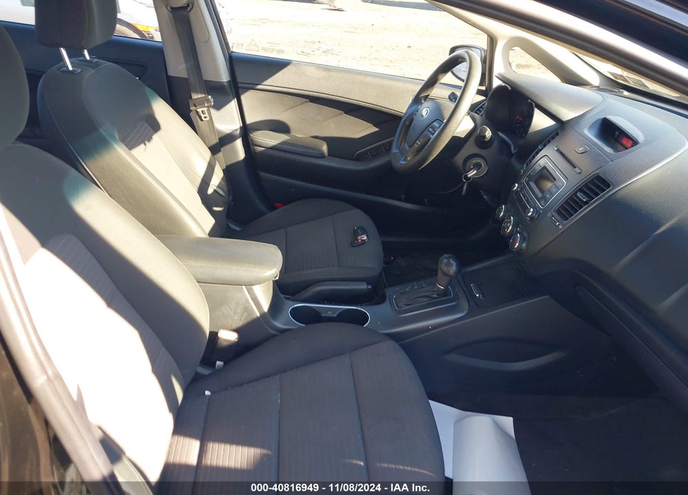 2015 KIA FORTE LX VIN: KNAFX4A63F5288914