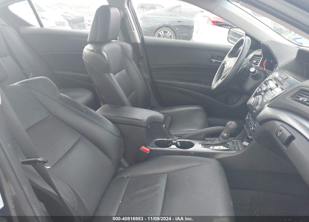 2014 ACURA ILX 2.0L VIN: 19VDE1F77EE007533