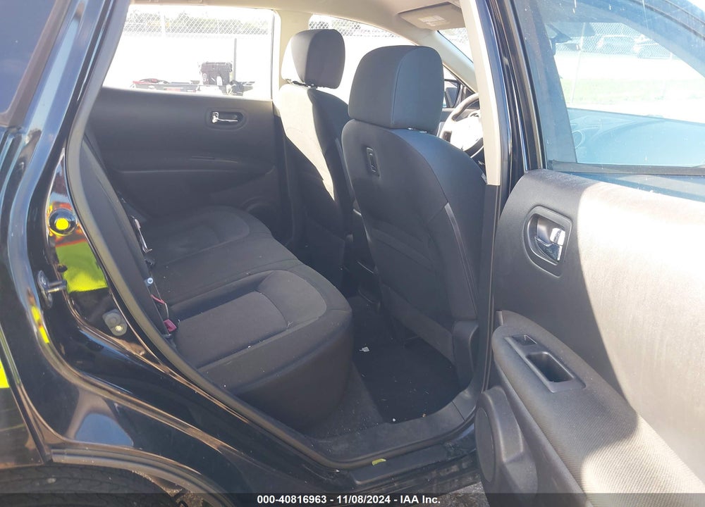 2013 NISSAN ROGUE S VIN: JN8AS5MT8DW553535