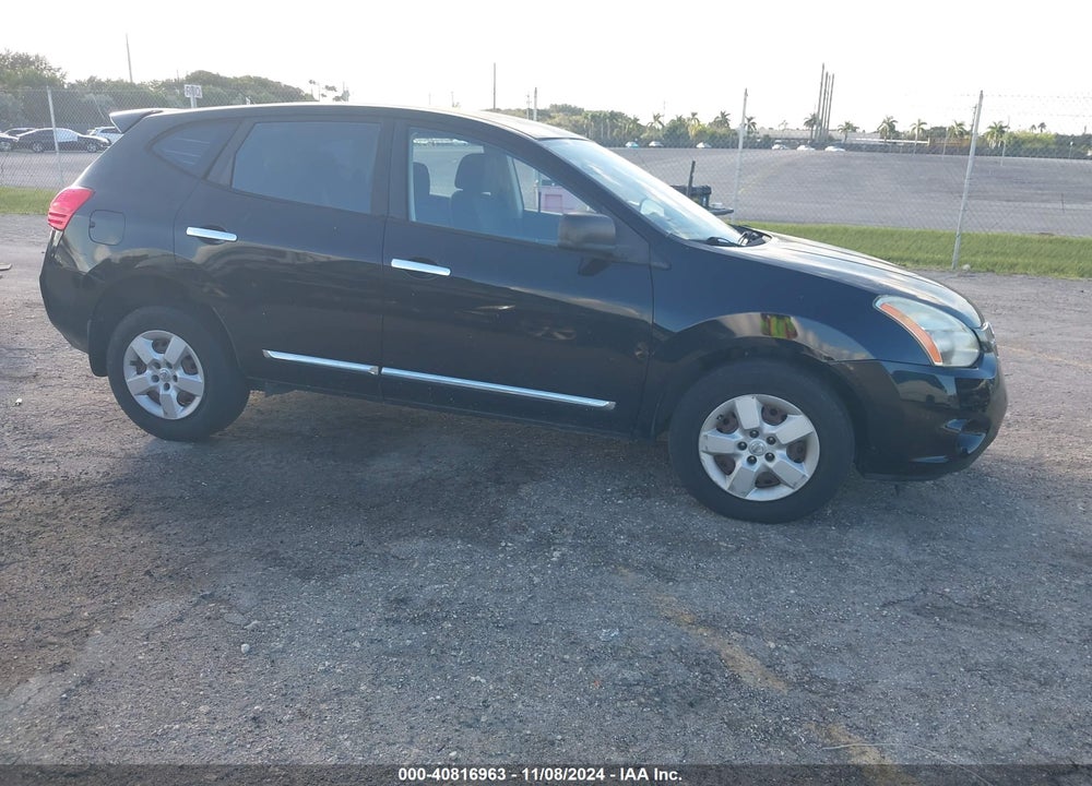 2013 NISSAN ROGUE S VIN: JN8AS5MT8DW553535